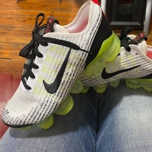 Nike Air Vapormax Flyknit 3 Retro SZ 5y